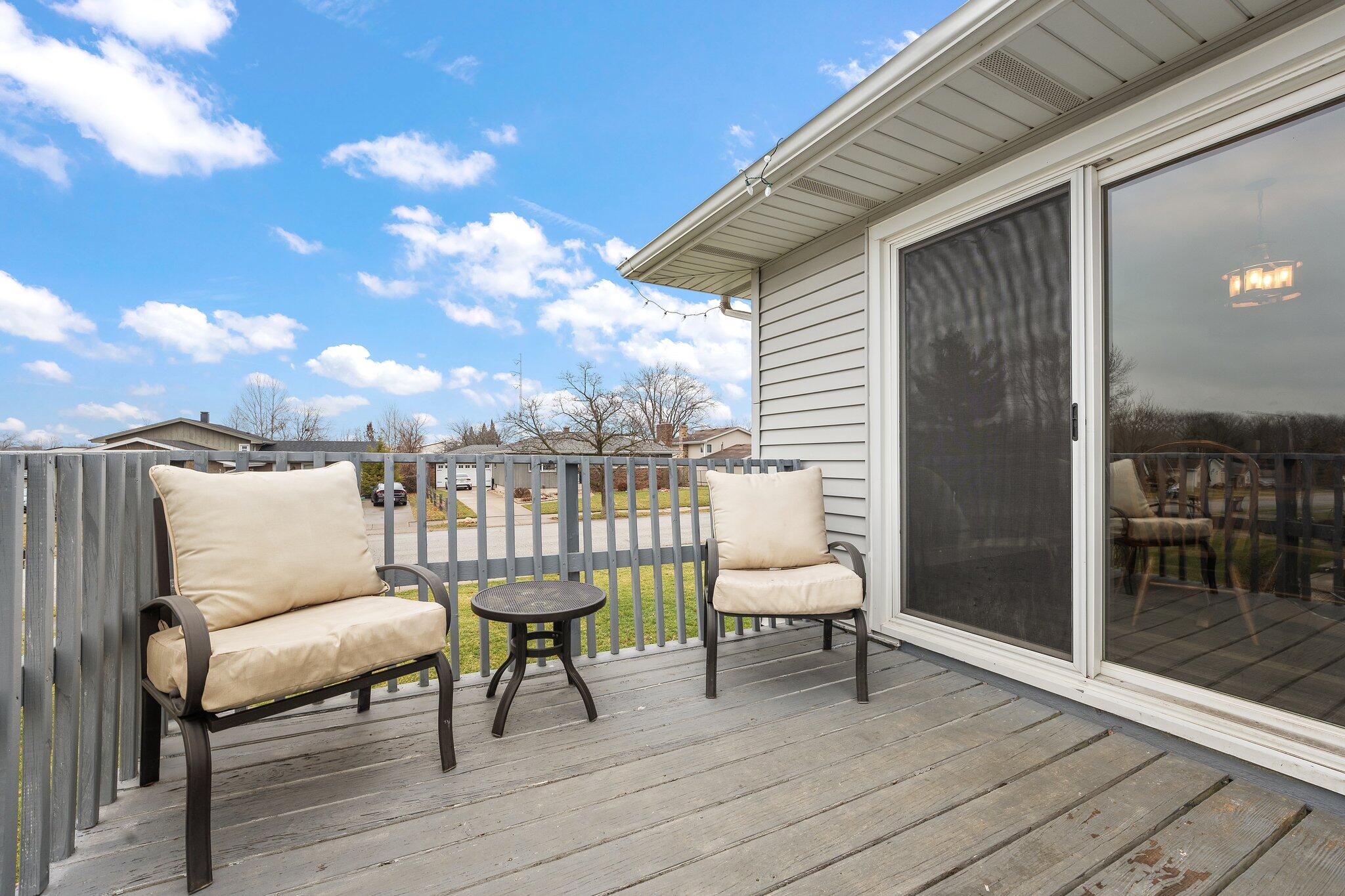 Schererville, Indiana 46375, United States, 4 Bedrooms Bedrooms, ,3 BathroomsBathrooms,Residential,Active,83755