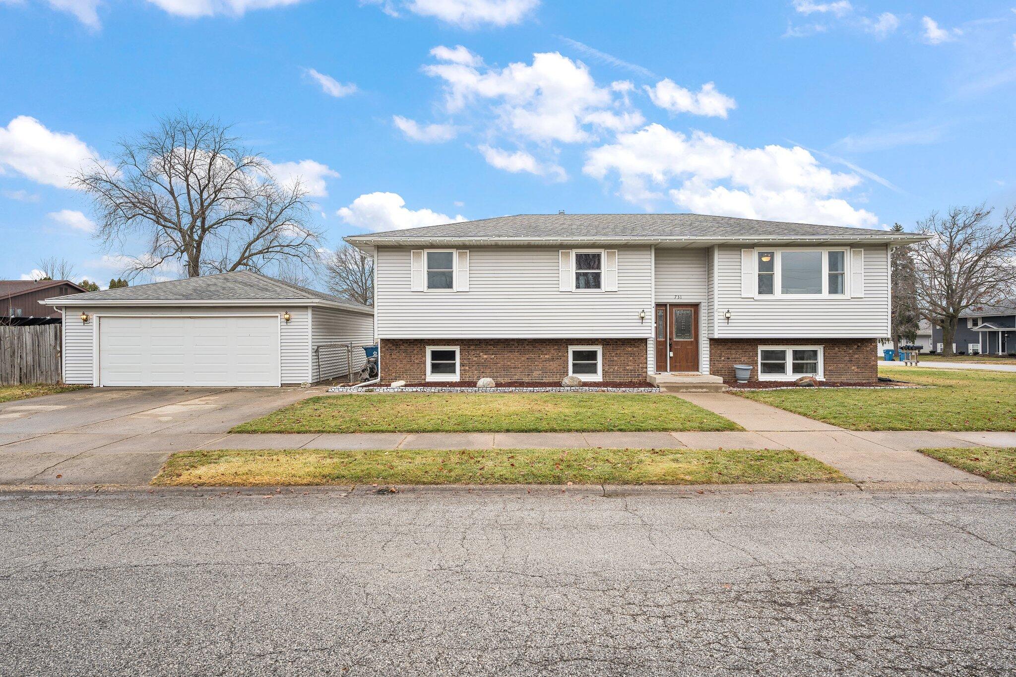 Schererville, Indiana 46375, United States, 4 Bedrooms Bedrooms, ,3 BathroomsBathrooms,Residential,Active,83755 Schererville, Indiana 46375, United States, 4 Bedrooms Bedrooms, ,3 BathroomsBathrooms,Residential,Active,83755