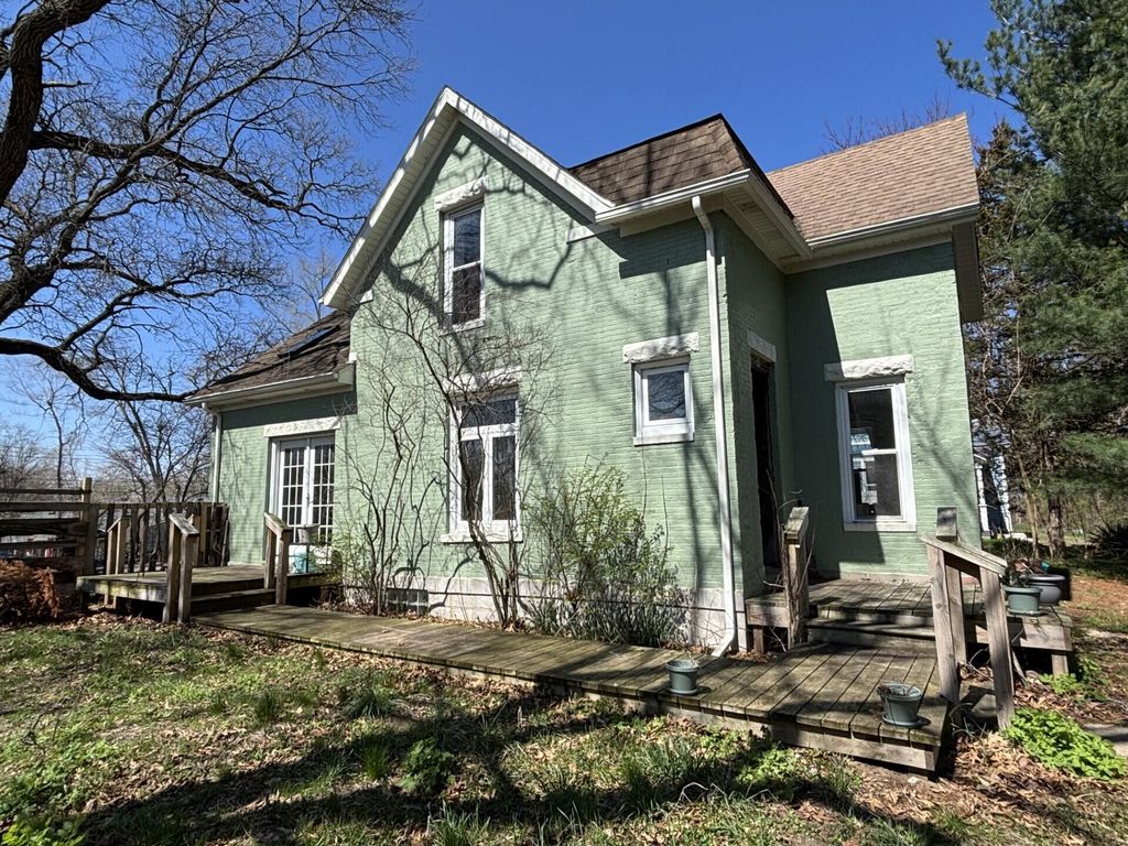 Photo of 606 Keller Avenue, North Judson, IN 46366 (MLS # 836752)