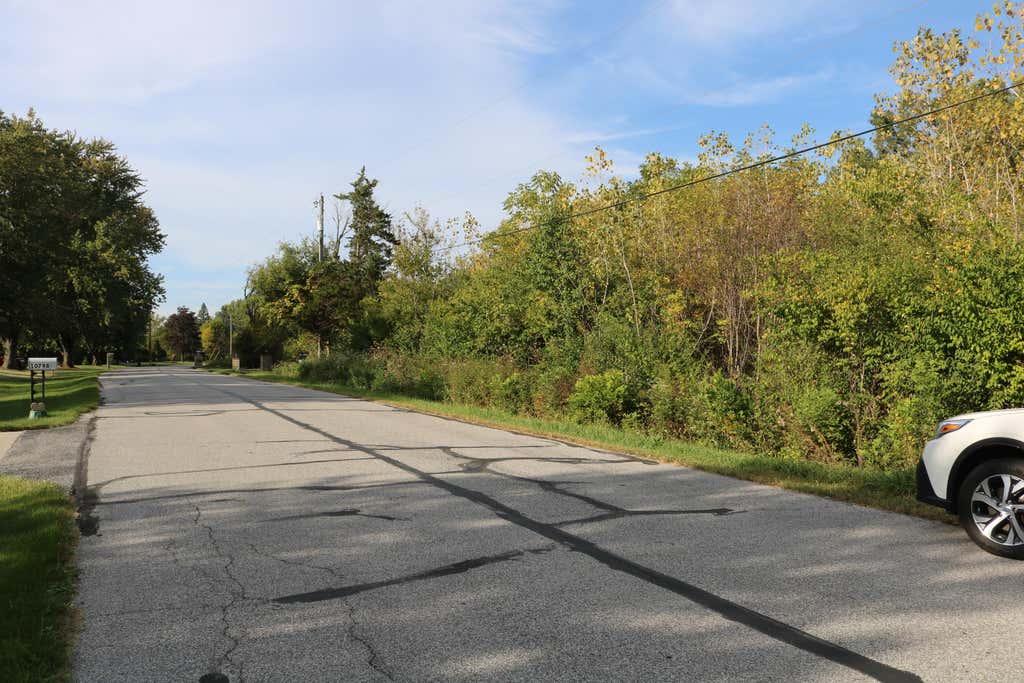 Photo of 10729 Hanley Street, Crown Point, IN 46307 (MLS # 841087)