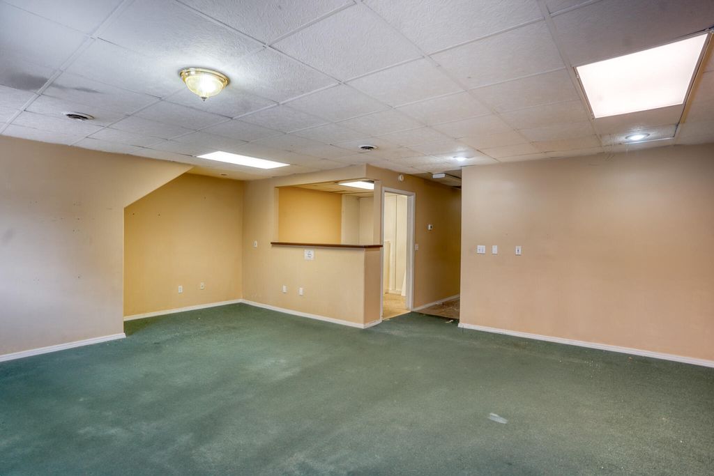 Photo of 206 E 5th Street #4, Fowler, IN 47944 (MLS # 837905)