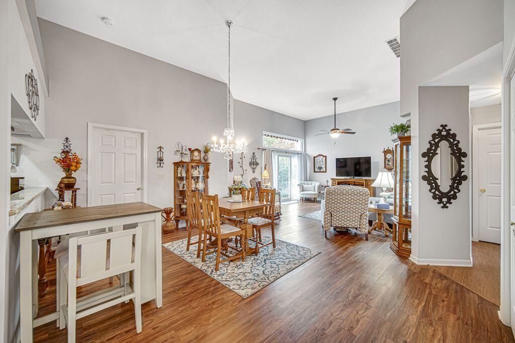 Photo of 402 Greenbrier Lane, Lowell, IN 46356 (MLS # 829321)