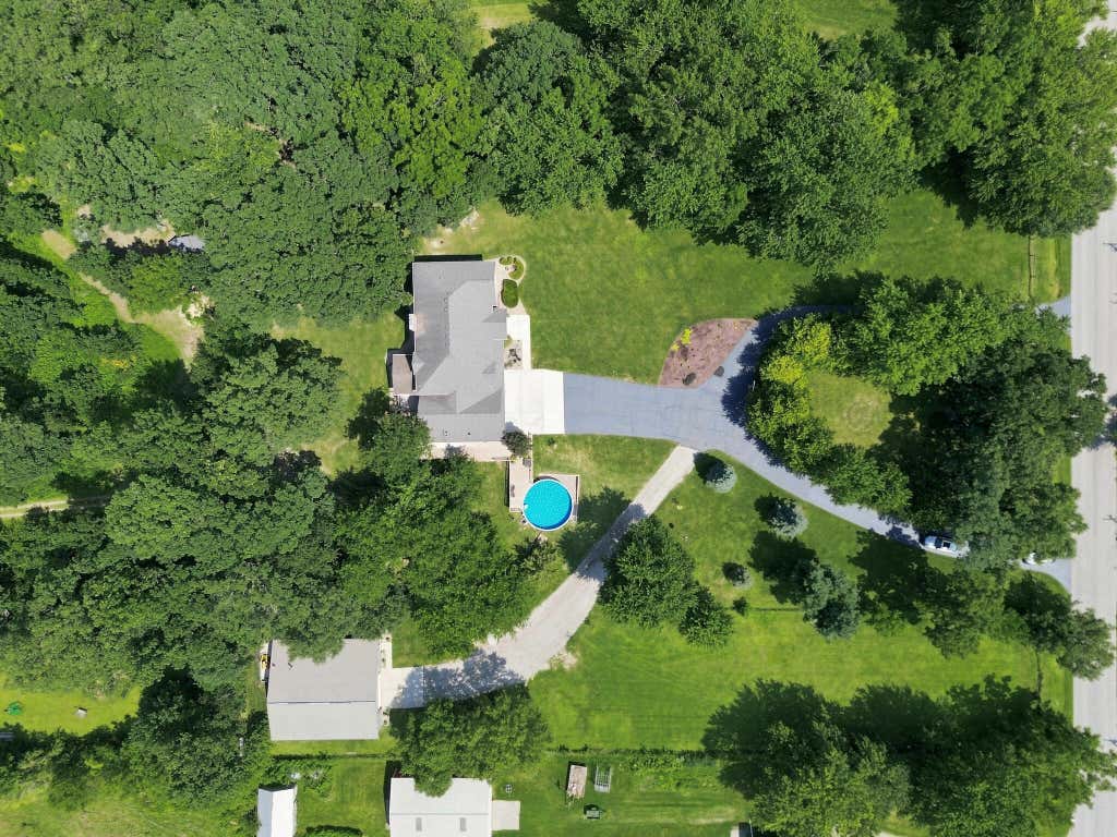 Photo of 623 W 250 S, Hebron, IN 46341 (MLS # 843804)