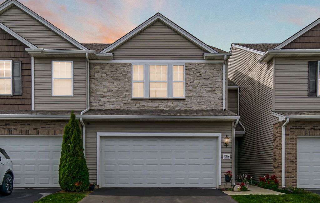 Photo of 11214 Putnam Drive, Crown Point, IN 46307 (MLS # 829268)