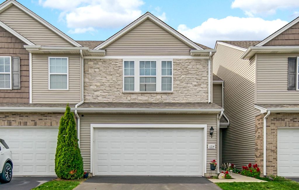 Photo of 11214 Putnam Drive, Crown Point, IN 46307 (MLS # 829268)