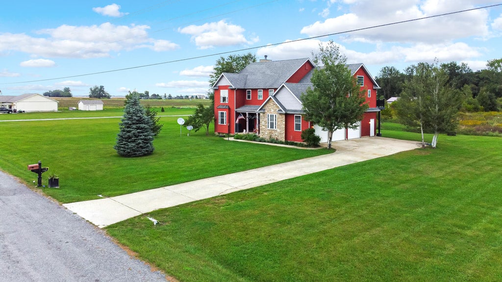 Photo of 749 S 450 E, Kouts, IN 46347 (MLS # 845799)