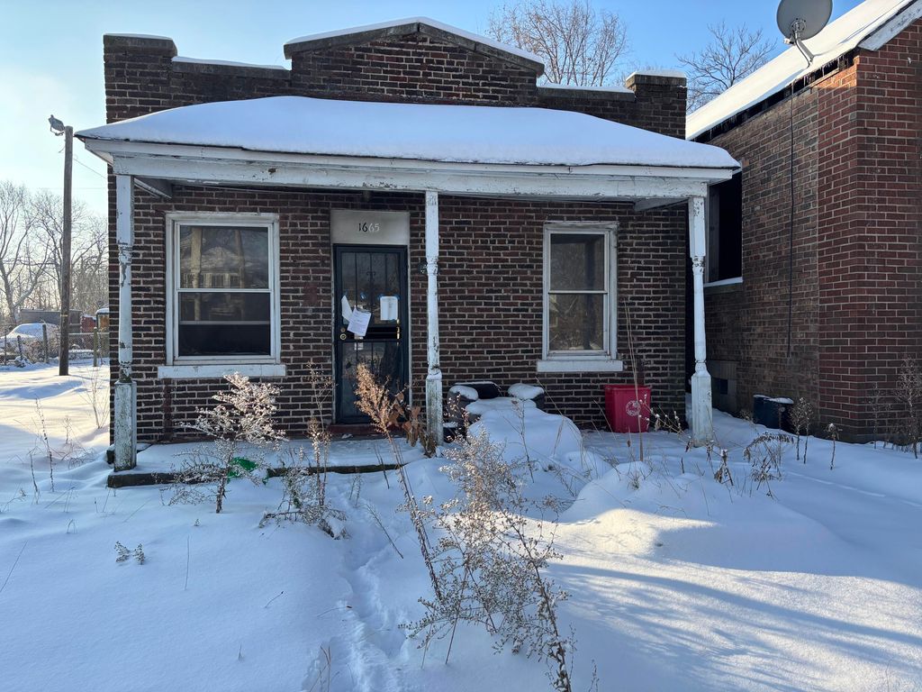 Photo of 1665 W 12th Avenue, Gary, IN 46404 (MLS # 832952)
