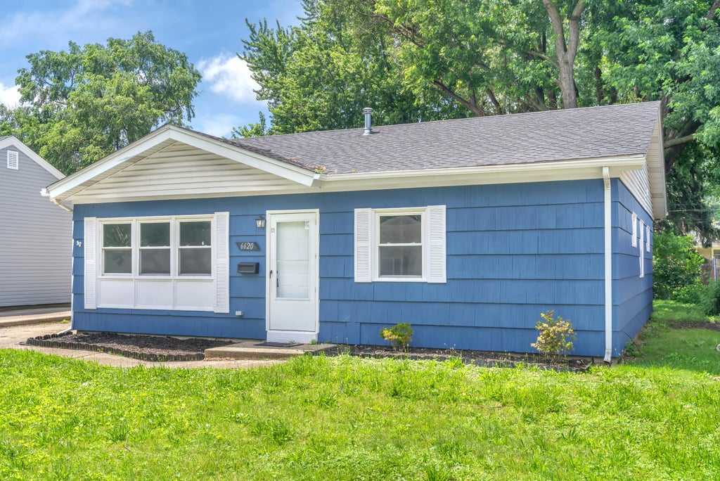 Photo of 6620 Missouri Avenue, Hammond, IN 46323 (MLS # 845839)
