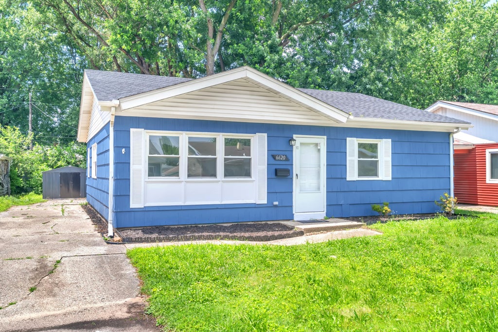 Photo of 6620 Missouri Avenue, Hammond, IN 46323 (MLS # 845839)