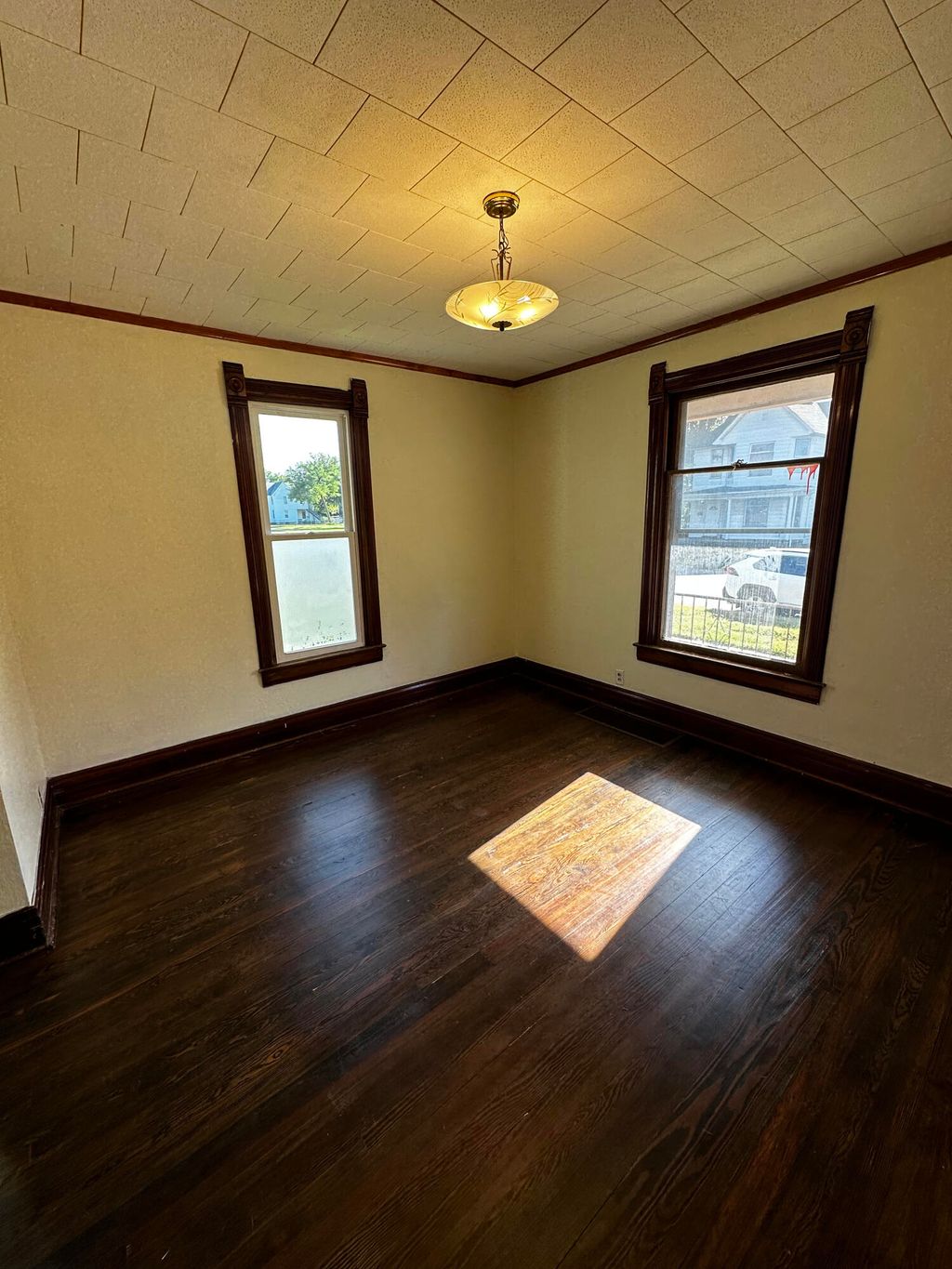 Photo of 906 Ohio Street #1, Michigan City, IN 46360 (MLS # 832677)