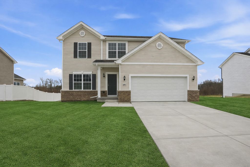 Photo of 6587 E 104th Avenue, Winfield, IN 46307 (MLS # 836341)