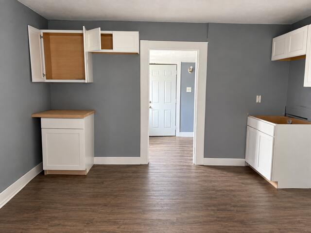 Photo of 409 Parkway Avenue, Indianapolis, IN 46225 (MLS # 845588)