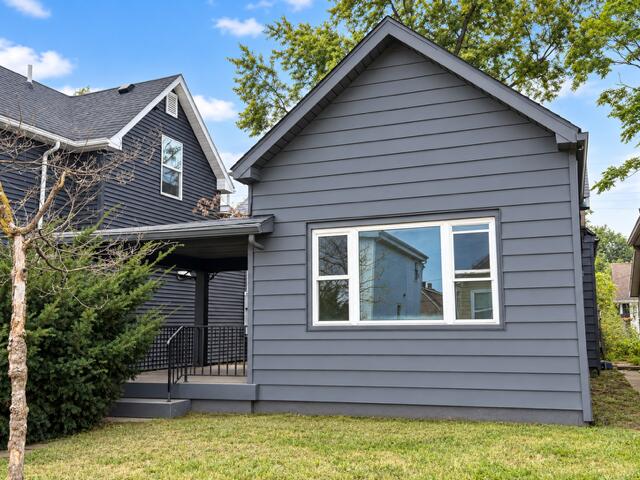 Photo of 409 Parkway Avenue, Indianapolis, IN 46225 (MLS # 845588)