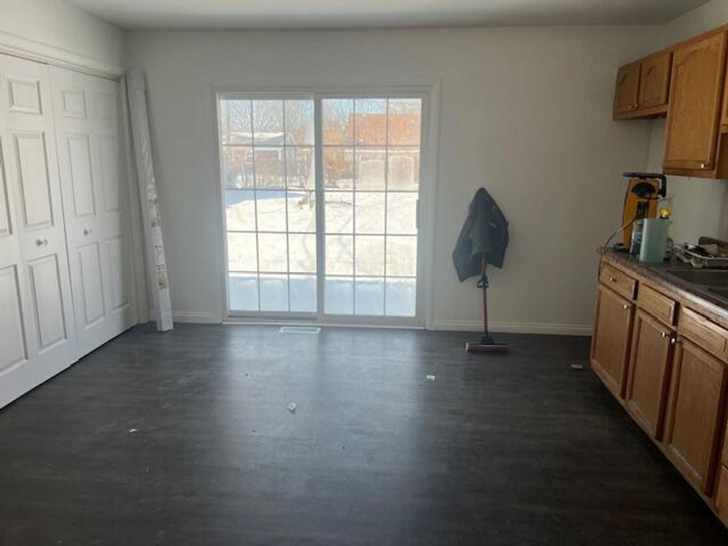 Photo of 722-1 Capitol Road, Valparaiso, IN 46385 (MLS # 833154)