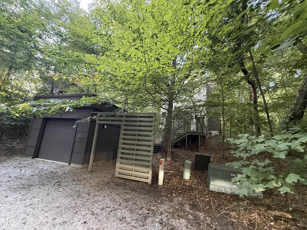 Photo of 206 Tryon Farm Lane, Michigan City, IN 46360 (MLS # 844440)