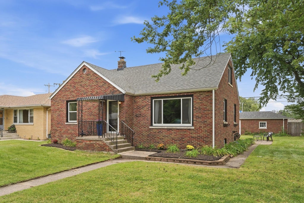 Photo of 7406 Olcott Avenue, Hammond, IN 46323 (MLS # 845869)