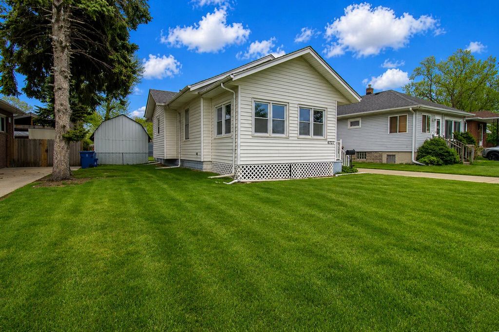 Photo of 6727 California Avenue, Hammond, IN 46323 (MLS # 838162)