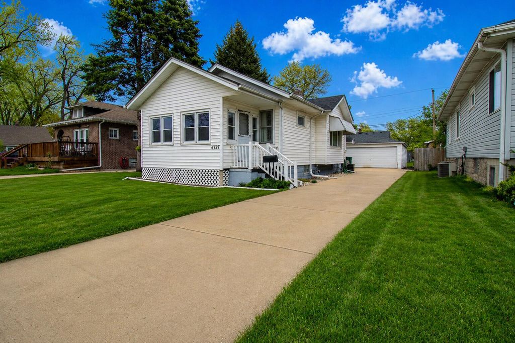 Photo of 6727 California Avenue, Hammond, IN 46323 (MLS # 838162)