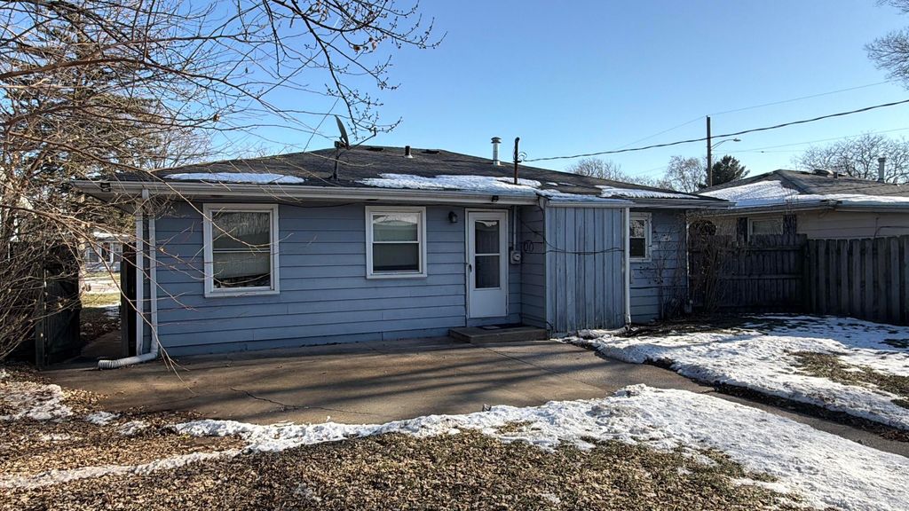 Photo of 7416 Montana Avenue, Hammond, IN 46323 (MLS # 831939)