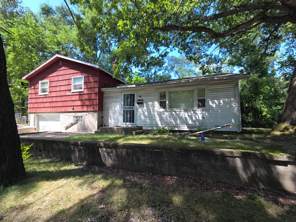 Photo of 1431 E 41st Avenue, Gary, IN 46409 (MLS # 843111)