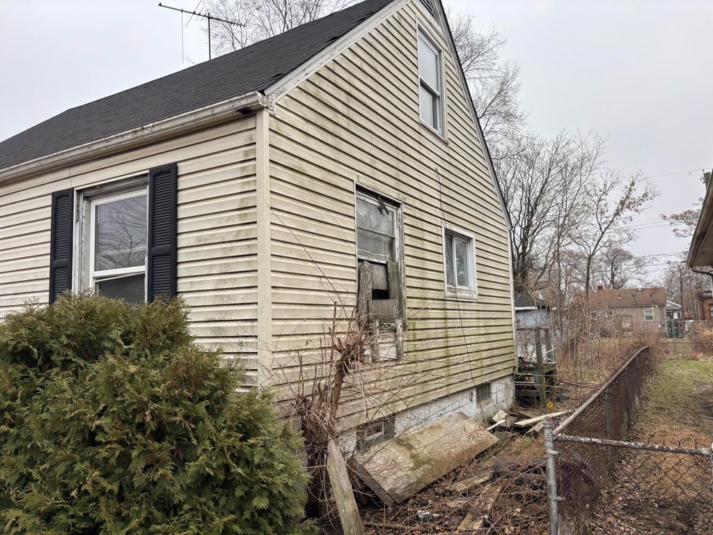 Photo of 1942 Mckinley Street, Gary, IN 46404 (MLS # 832909)