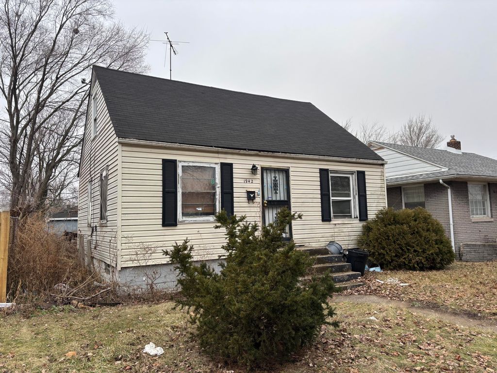 Photo of 1942 Mckinley Street, Gary, IN 46404 (MLS # 832909)