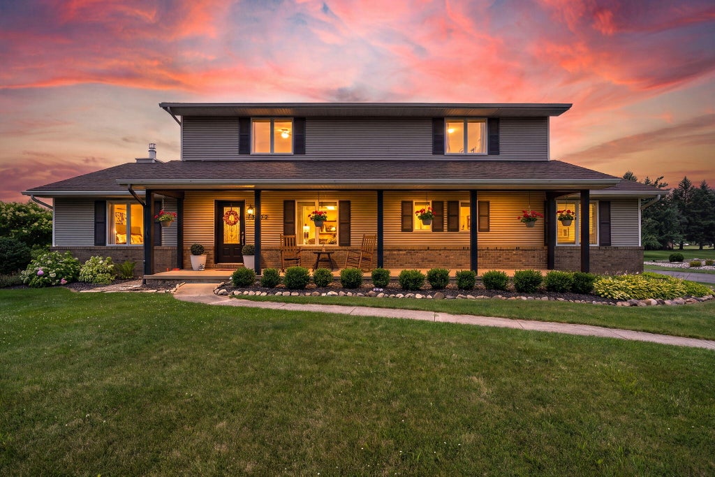 Photo of 13102 Pierce Court, Crown Point, IN 46307 (MLS # 842834)