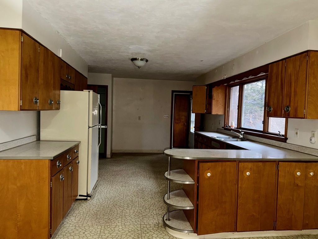 Photo of 58475 Crumstown Highway, South Bend, IN 46619 (MLS # 833048)