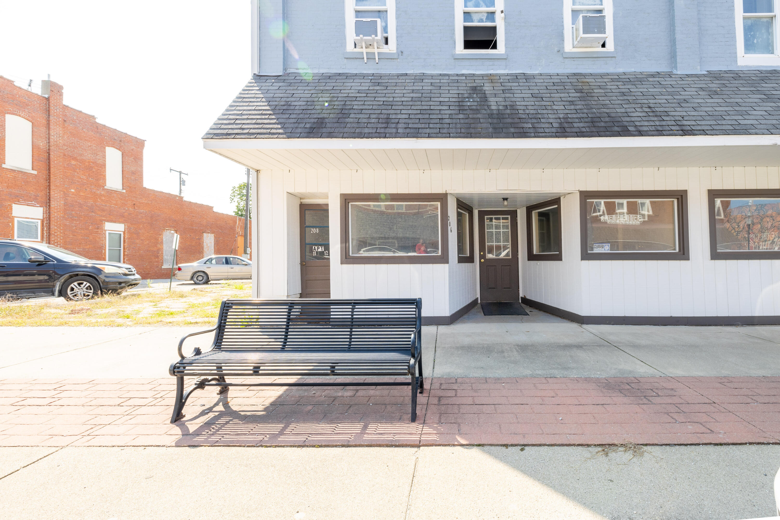 202 E 5th Street