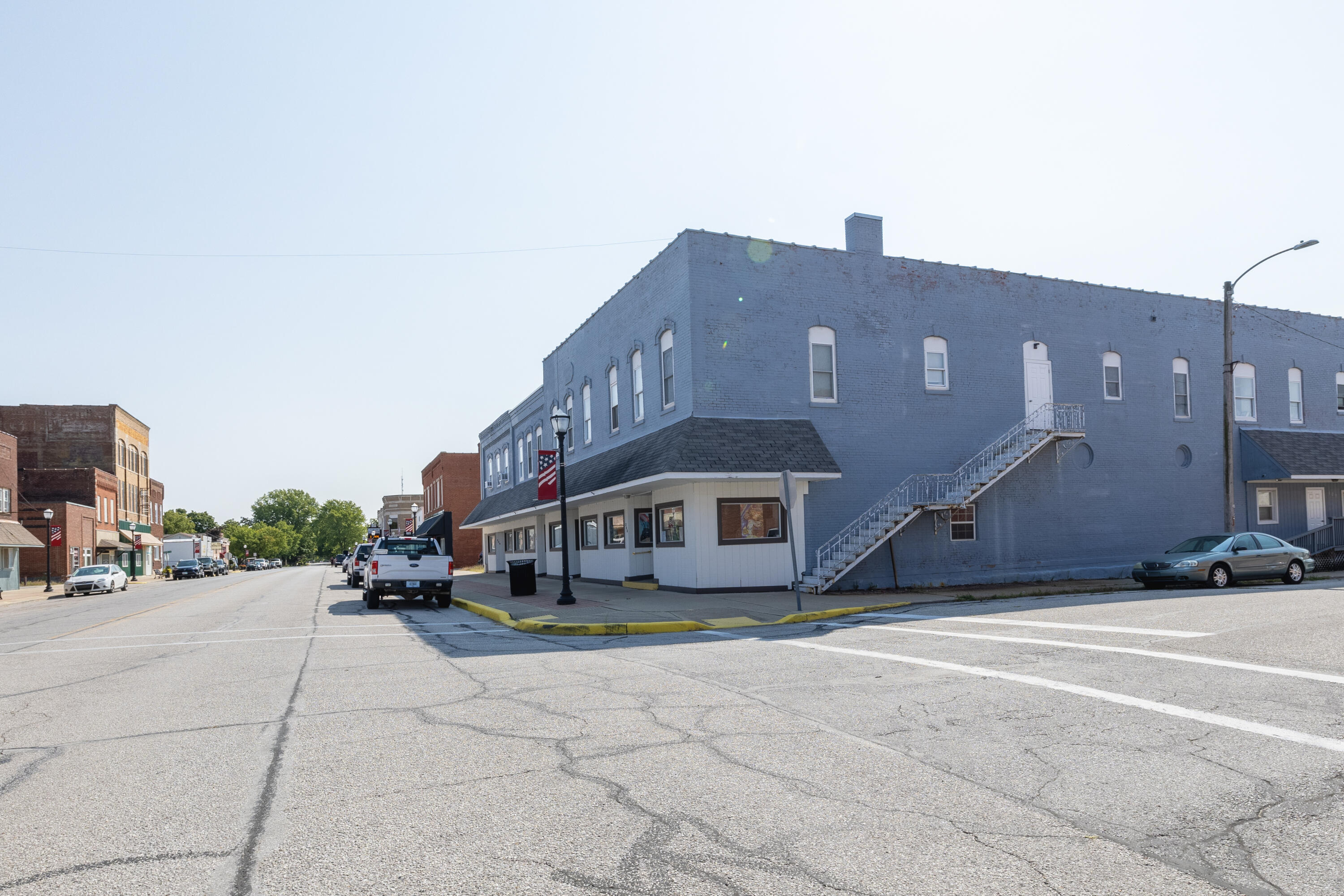 202 E 5th Street