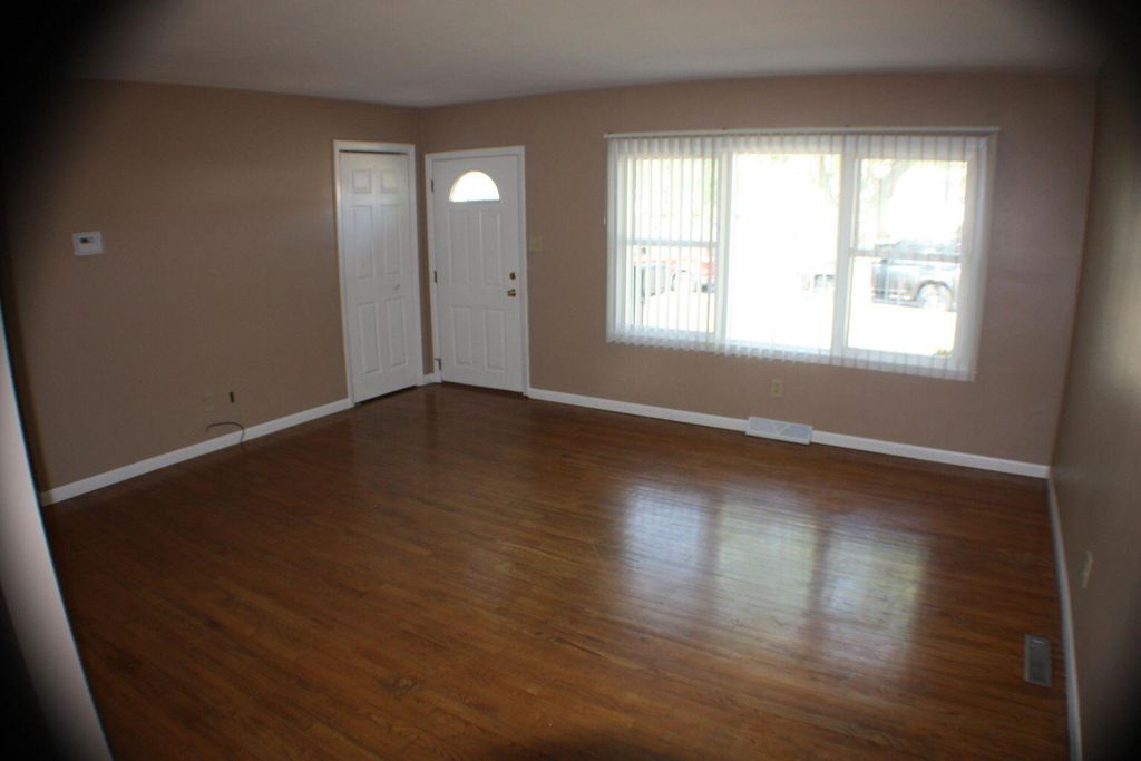 Photo of 9535 Forrest Drive, Highland, IN 46322 (MLS # 832215)