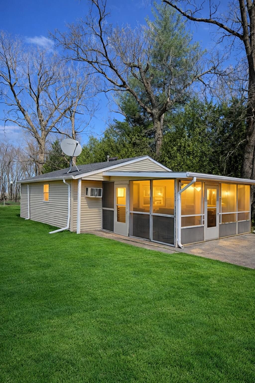 Photo of 3866 E 1425 N, Wheatfield, IN 46392 (MLS # 836322)