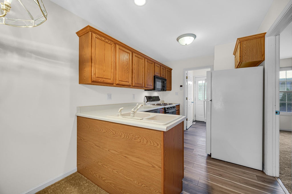 Photo of 8825 Park Place Drive, Highland, IN 46322 (MLS # 847629)