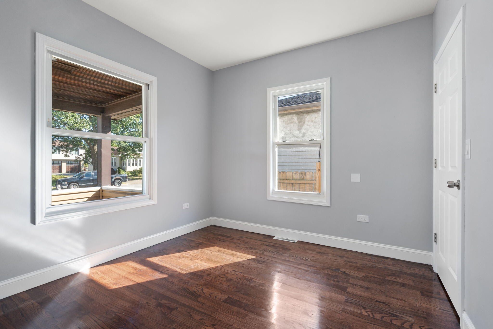 Hammond, Indiana 46324, United States, 3 Bedrooms Bedrooms, ,1 BathroomBathrooms,Residential,Active,242222