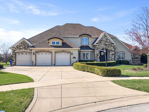 1667 Chalone Court Crown Point IN 46307