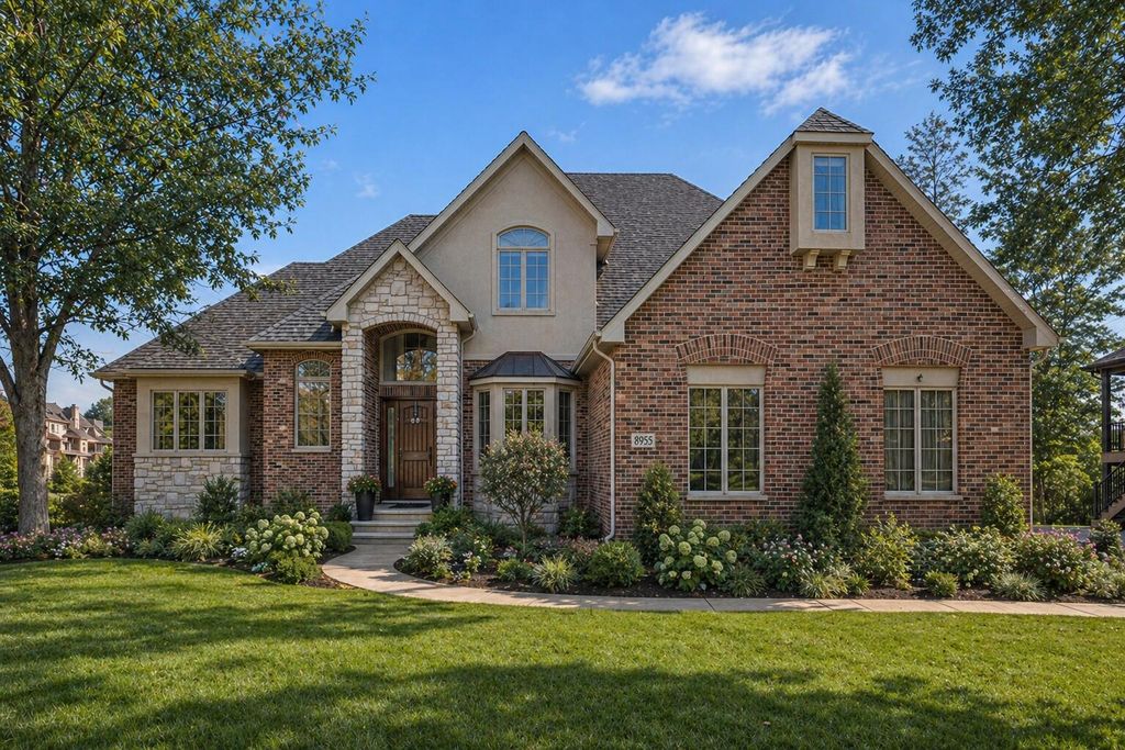 Photo of 8955 Hillside Drive, Saint John, IN 46373 (MLS # 837997)