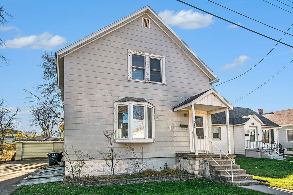 Photo of 216 May Avenue, Michigan City, IN 46360 (MLS # 838440)