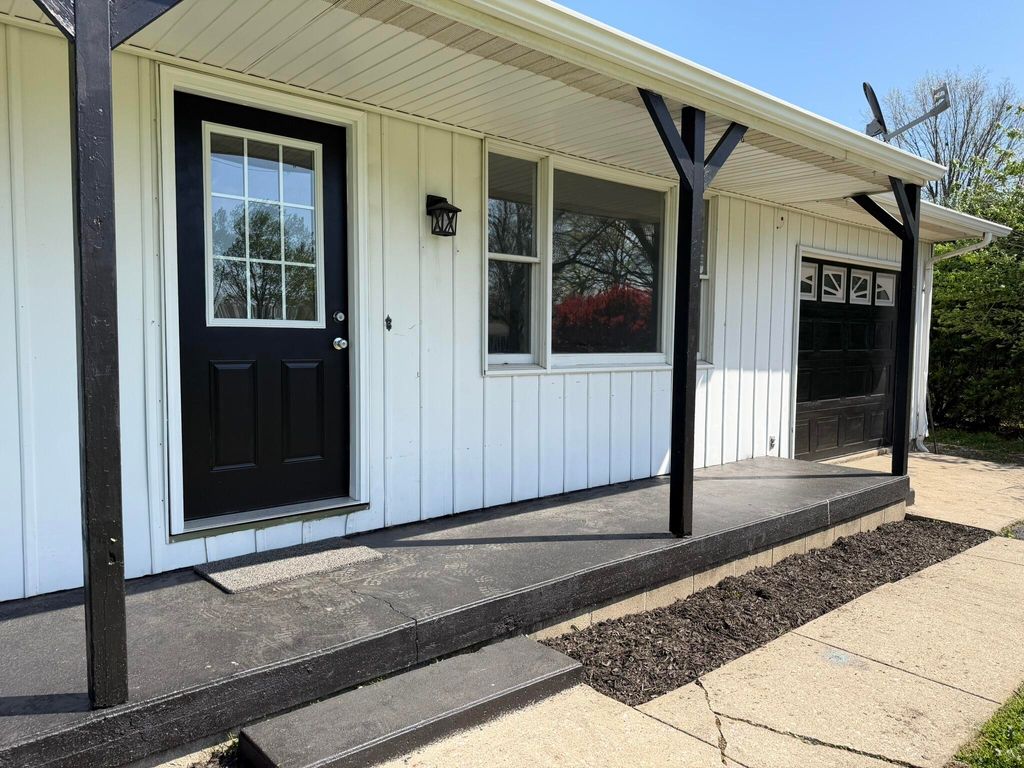 Photo of 204 E Broadway Street, Brook, IN 47922 (MLS # 837518)