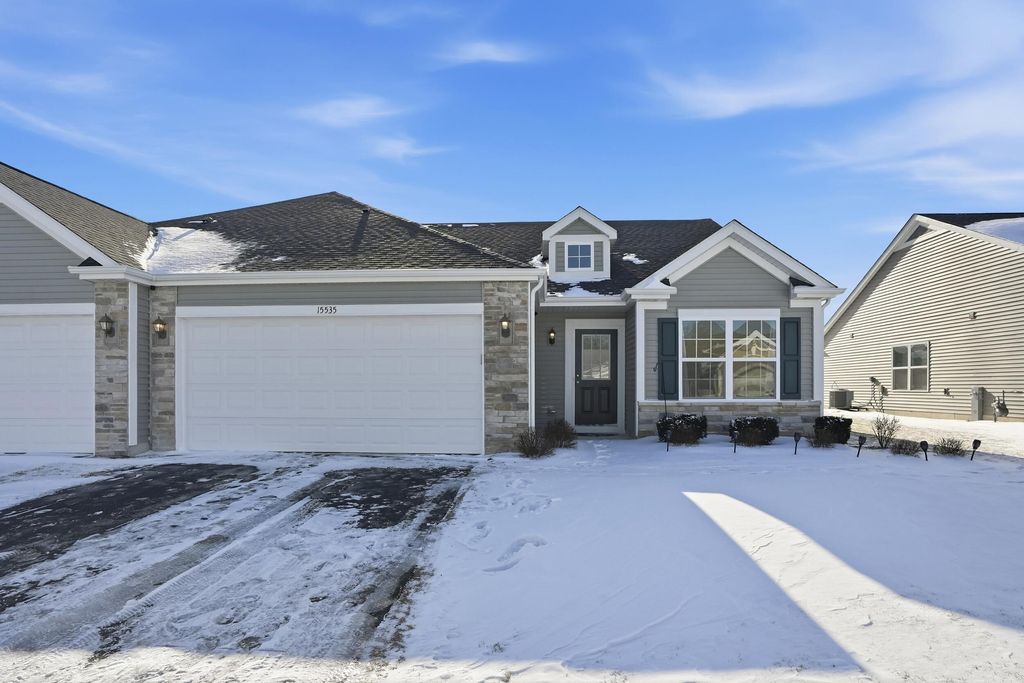 Photo of 15535 W 101st Lane, Dyer, IN 46311 (MLS # 833418)