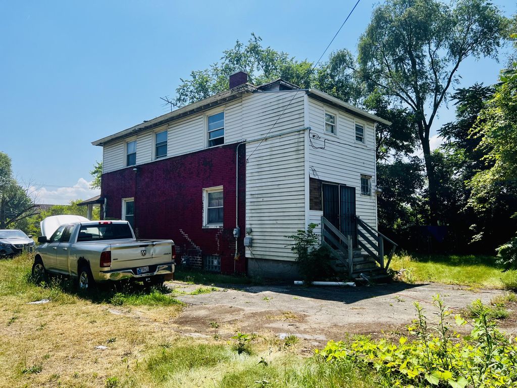 Photo of 624 Jefferson Street, Gary, IN 46402 (MLS # 832750)