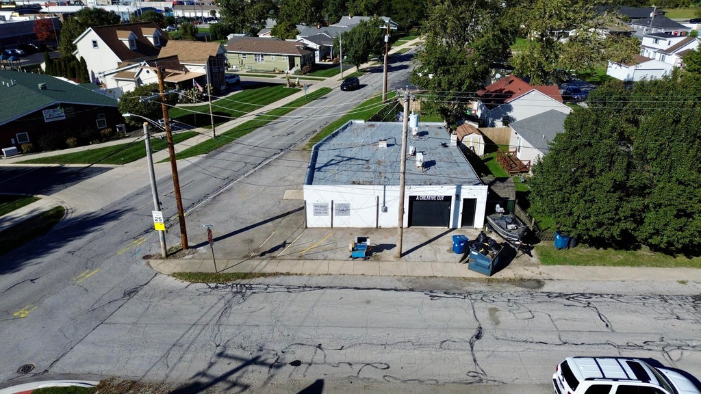 Photo of 800 Merrillville Road, Crown Point, IN 46307 (MLS # 846737)