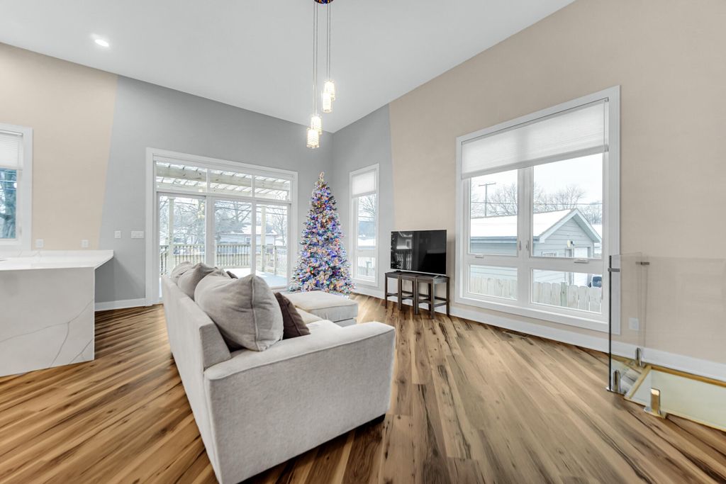 Photo of 1044 Mulberry Street, Hammond, IN 46324 (MLS # 831813)