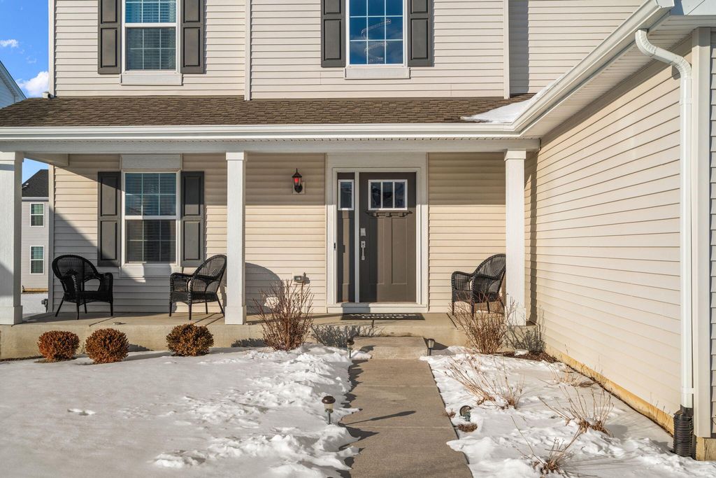 Photo of 2240 E 110th Lane, Crown Point, IN 46307 (MLS # 833465)