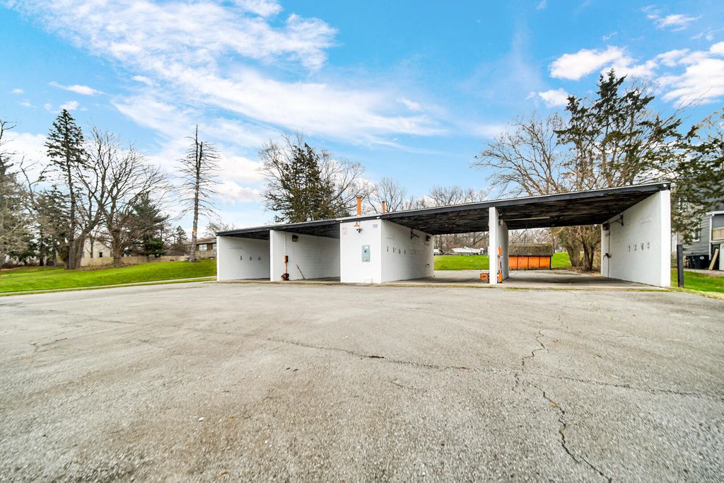 Photo of 2711 W 37th Avenue, Hobart, IN 46342 (MLS # 837399)