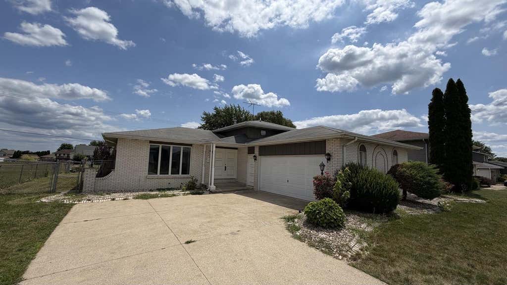 Photo of 9745 Harrison Street, Crown Point, IN 46307 (MLS # 842854)