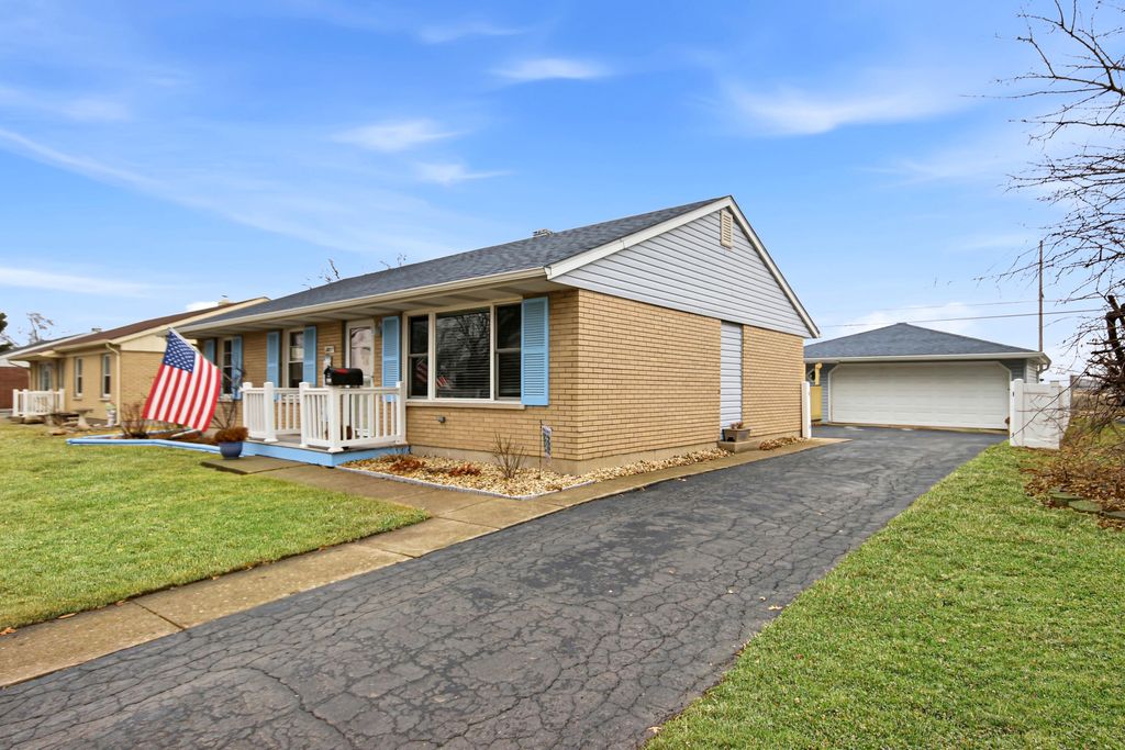 Photo of 8023 Richard Street, Highland, IN 46322 (MLS # 835099)