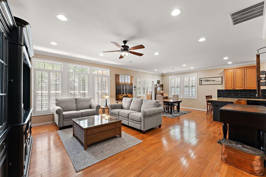 Photo of 2719 White Pine Circle, Valparaiso, IN 46383 (MLS # 839059)