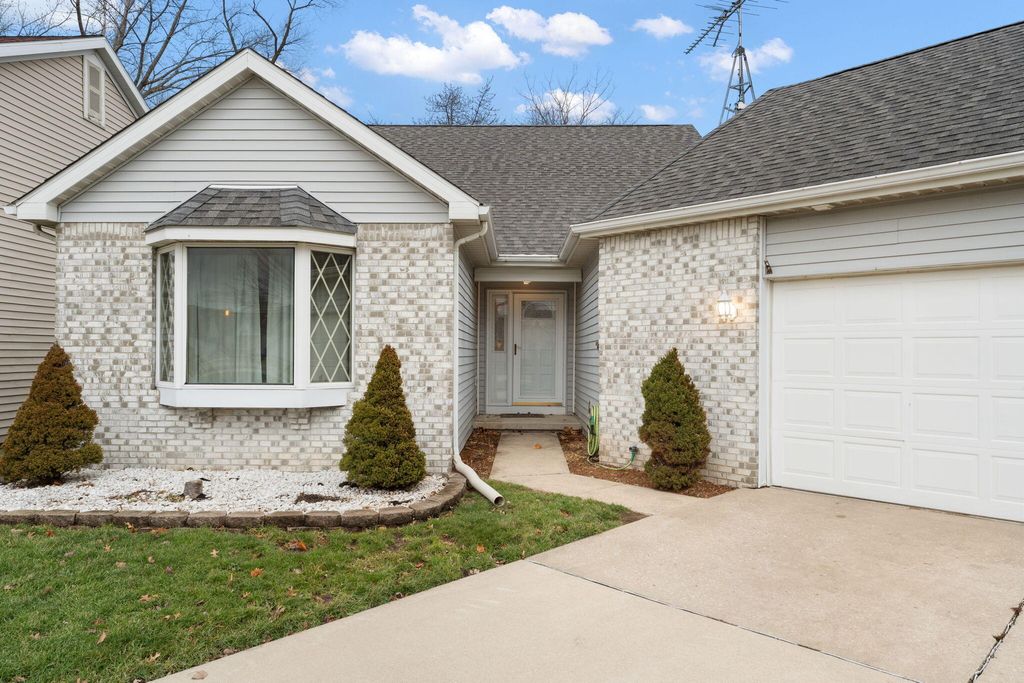 Photo of 1151 Vanderburgh Street, Valparaiso, IN 46385 (MLS # 832628)