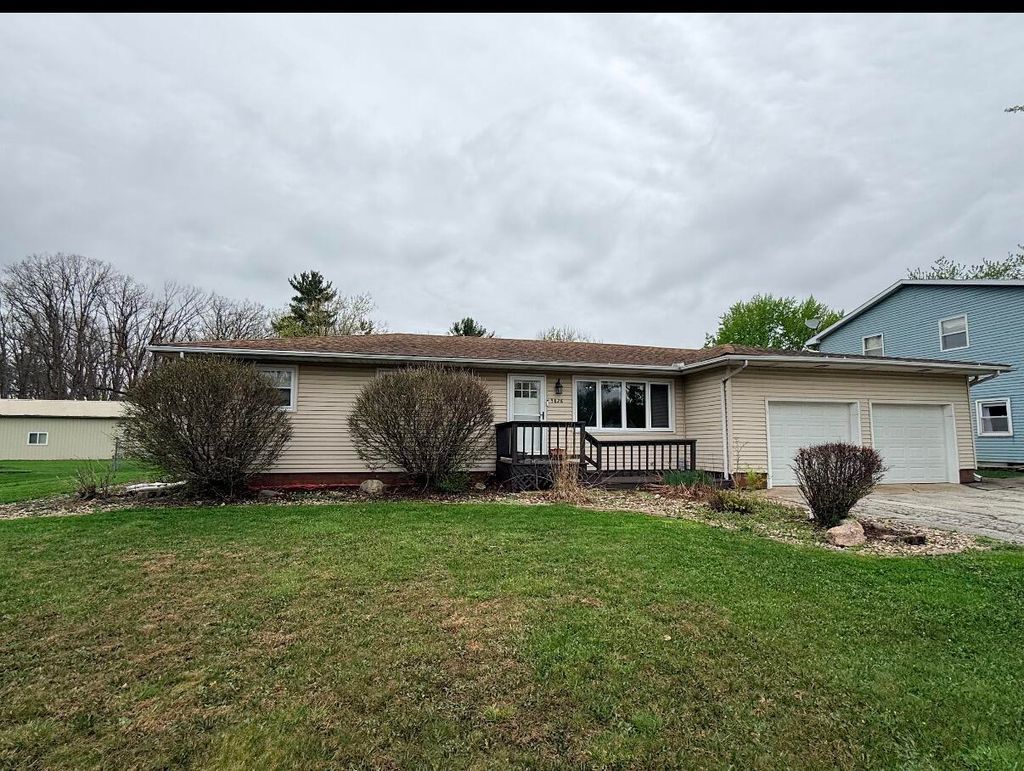 Photo of 5828 W 122nd Avenue, Crown Point, IN 46307 (MLS # 837366)