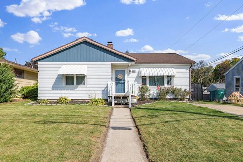 205 Lawrence Street, La Porte, IN 46350 - #: 828066